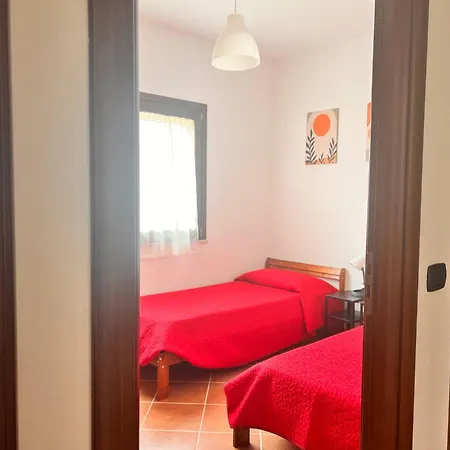 Casa Grecale Feriehus Girasole